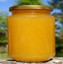 We sell premium Pure Cow Ghee  Butter  /Rich Quality Pure Cow Ghee