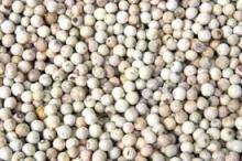 Natural white pepper