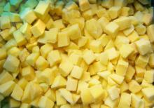 IQF mango cubes