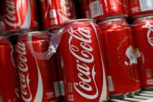 Coca Soft Drinks 330ml Cans, PET Bottle 1.5l / Bottled Carbonated Drink/Cola