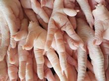 Grade ''A'' Frozen Chicken Feet and Paws.