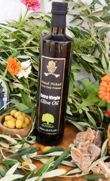 Natural Oil, High Quality Extra Virgin Oil. 100% Base Cold Pressed Extra Virgin, 750 ml bottle