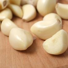 Seaerfarm frozen vacuum packed peeled garlic