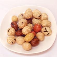 Roasted Coated Peanuts with Different Flavors King Crackers
