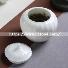 Organic Chinese Green Tea with Fresh Drinking