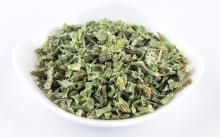 Dehydrated  celery   powder  &  celery  stalk